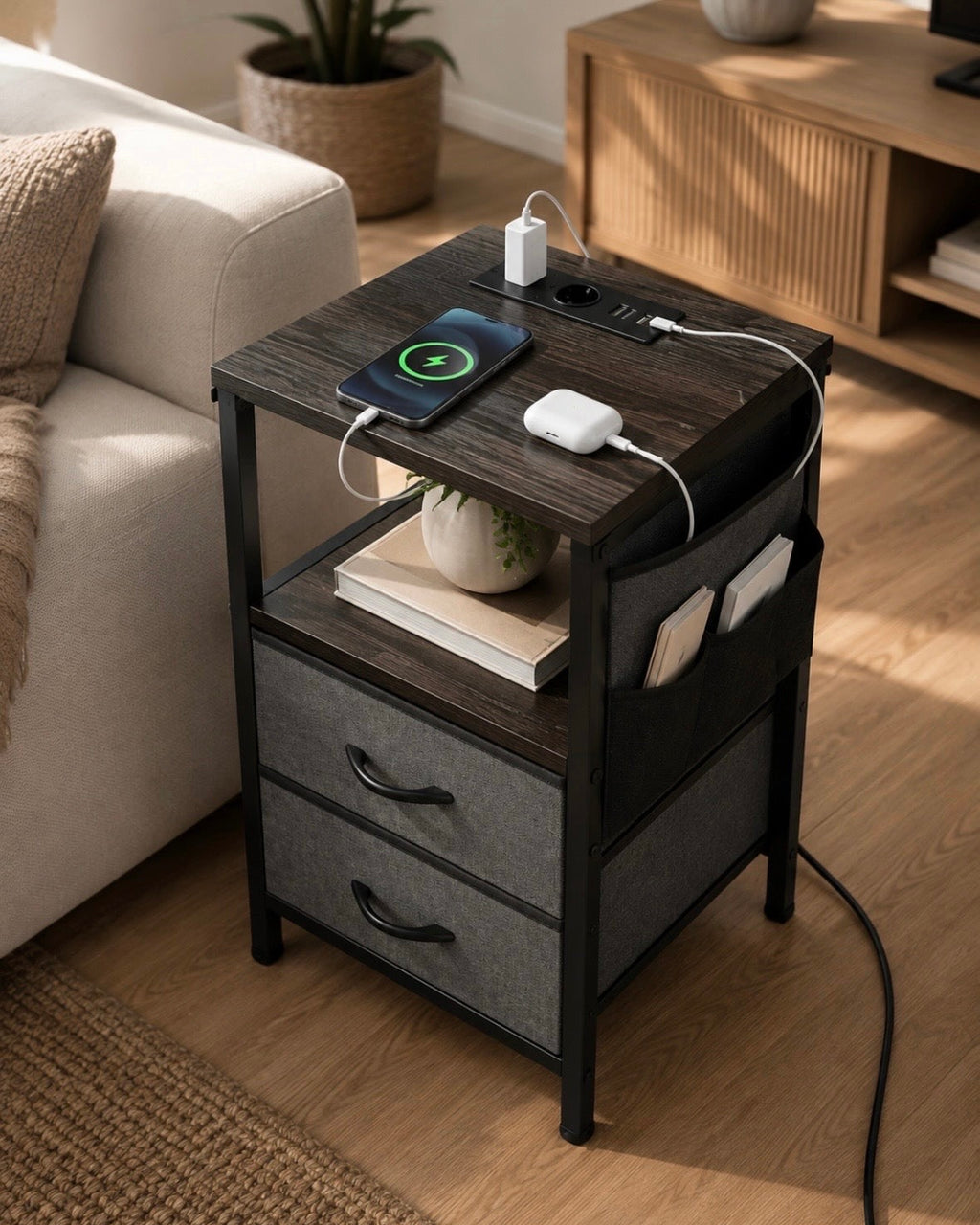Table d'Appoint Noire avec Prises USB Intégrées – Rangement 5-en-1