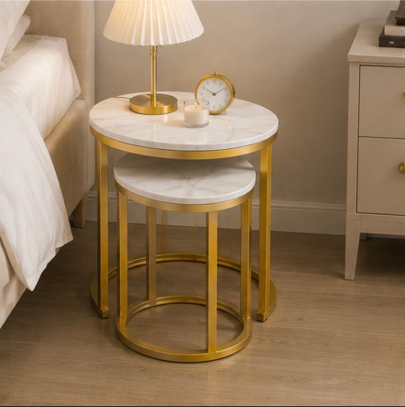 Tables Gigognes Marbre & Or – Duo de Tables Basses